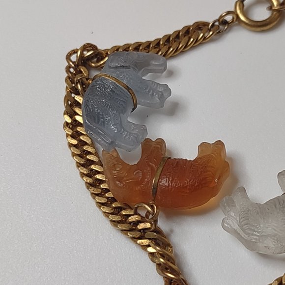 Cute Little Metal And Glass Elephant Charm Bracelet - Picture 8 of 9